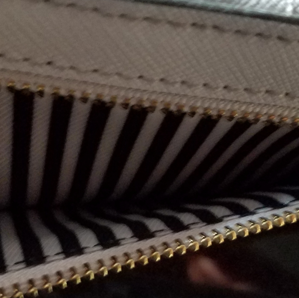 Kate Spade Wallet - Picture 4 of 5